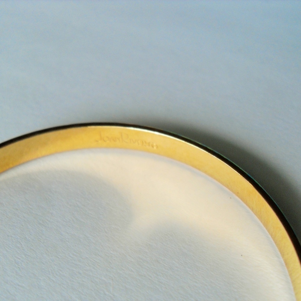 Joan Rivers Gold Bangle, Hammered look - Picture 3 of 5